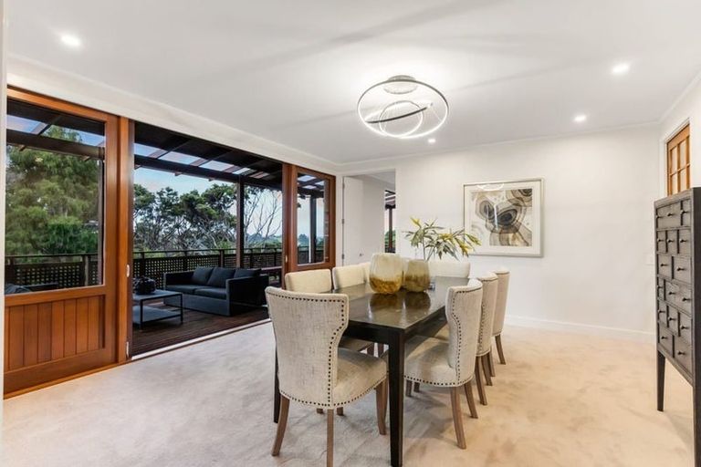 Photo of property in 162 Greenhithe Road, Greenhithe, Auckland, 0632