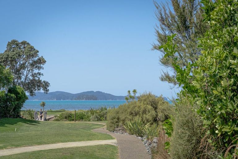 Photo of property in 39 Little Compton Mews, Snells Beach, 0920