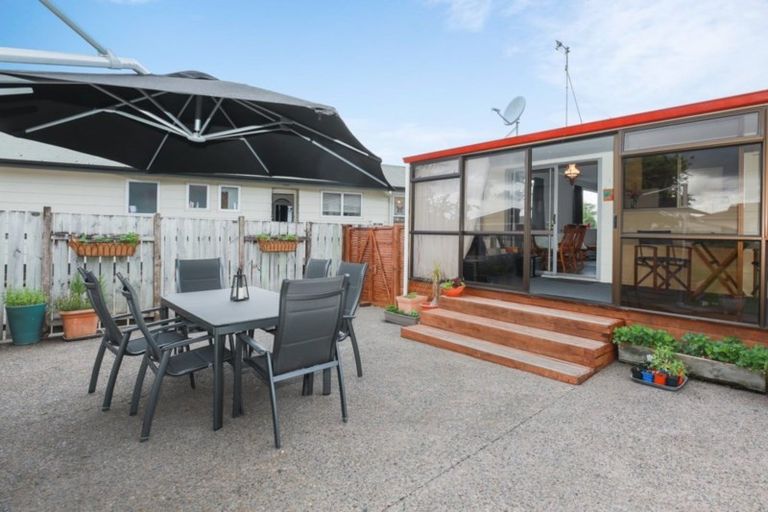 Photo of property in 18 Lindsay Crescent, Nawton, Hamilton, 3200