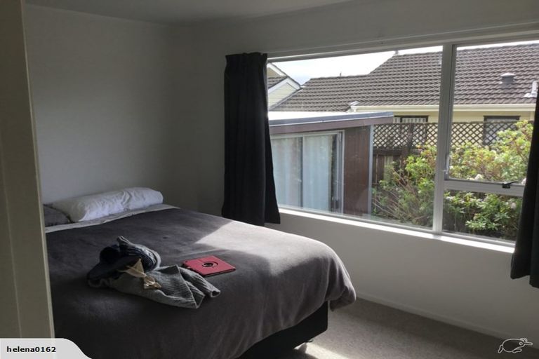 Photo of property in 1/36 Blacklock Avenue, Henderson, Auckland, 0612