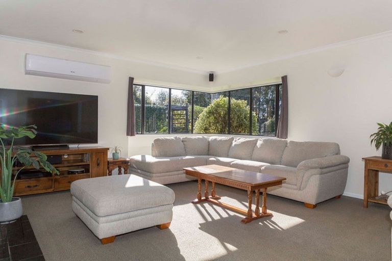 Photo of property in 97 Adelaide Road, Dannevirke, 4930