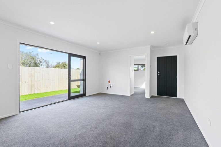 Photo of property in 2/1 Mckinley Place, Nawton, Hamilton, 3200