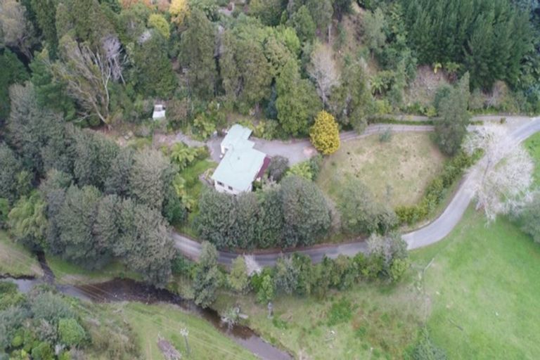 Photo of property in 160 Mangaone Road, Hautere, Otaki, 5582