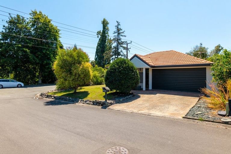 Photo of property in 1 Parkview Place, Stoke, Nelson, 7011