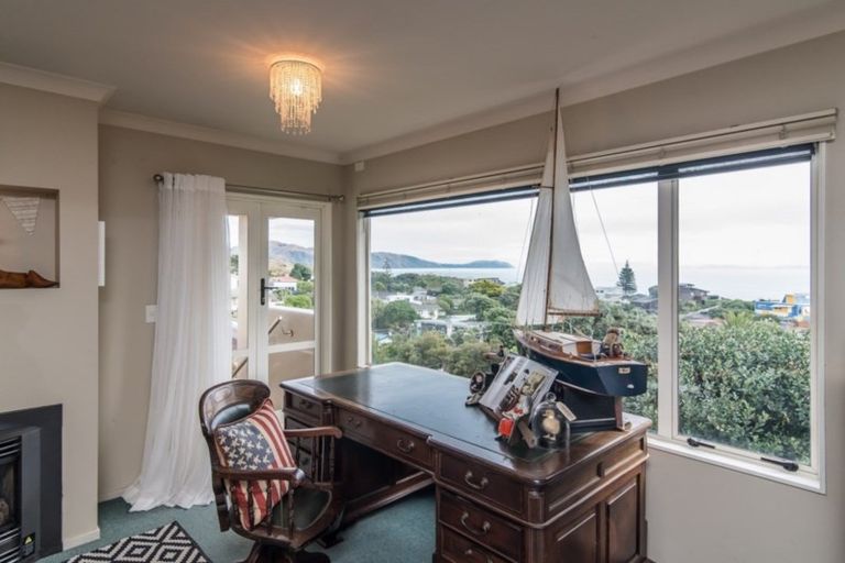 Photo of property in 9 Jeep Road, Raumati South, Paraparaumu, 5032
