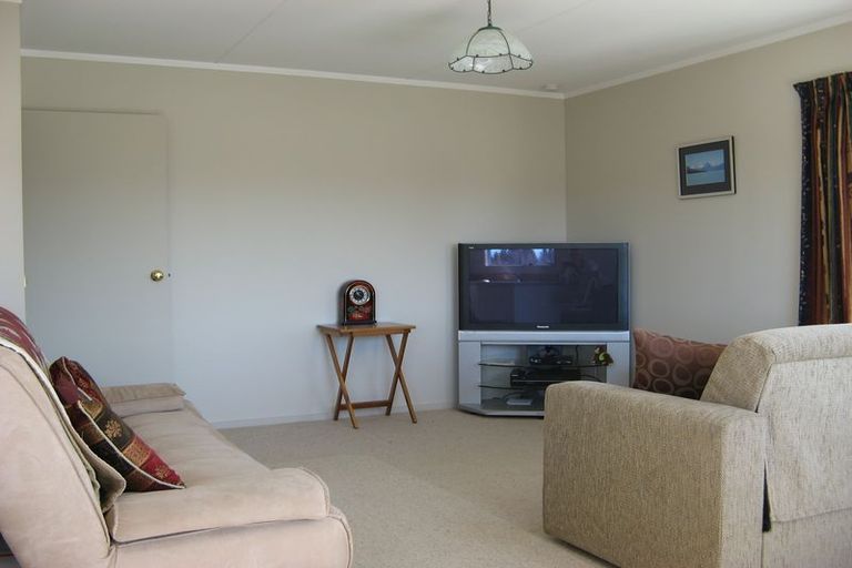Photo of property in 18 Glencairn Road, Twizel, 7901