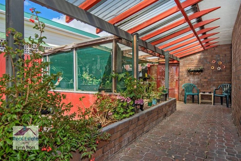 Photo of property in 21 Weir Crescent, Onerahi, Whangarei, 0110