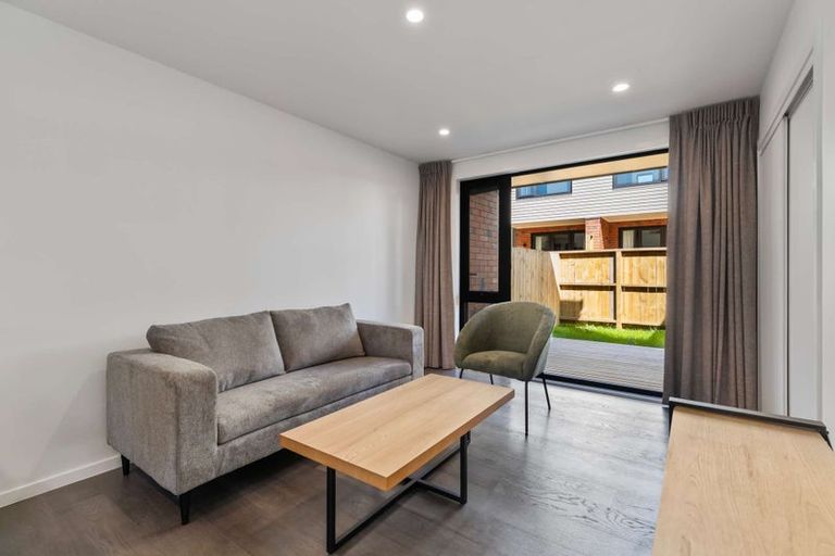 Photo of property in 35 Walmsley Road, Mangere, Auckland, 2022