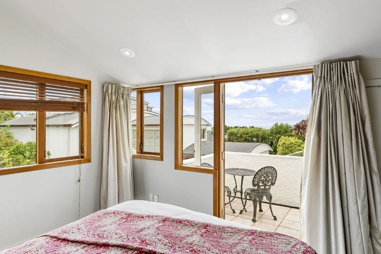 Photo of property in 2/14 Sanders Avenue, Takapuna, Auckland, 0622
