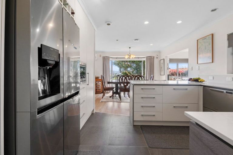 Photo of property in 20 Kahurangi Drive, Lynmore, Rotorua, 3010