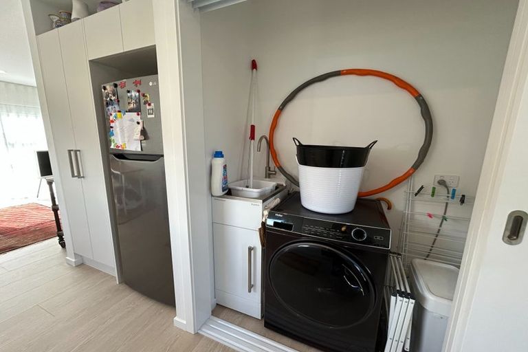 Photo of property in 29 Tomtit Crescent, Lake Hawea, 9382