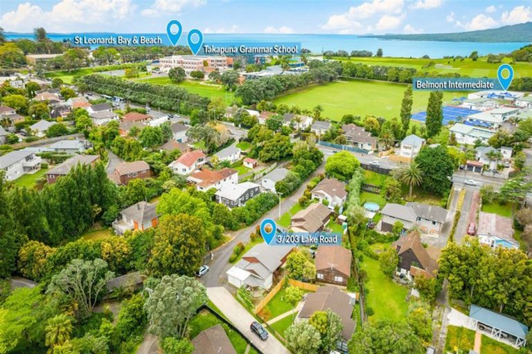 Photo of property in 3/203 Lake Road, Belmont, Auckland, 0622