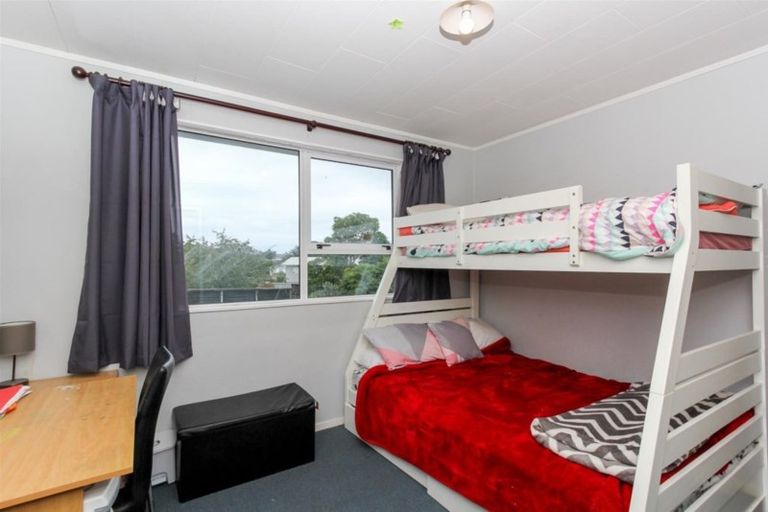 Photo of property in 6 Sole Avenue, Bell Block, New Plymouth, 4312
