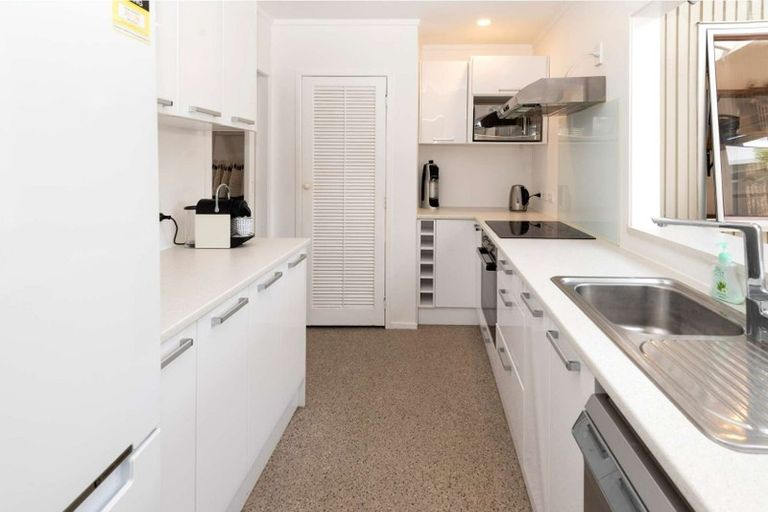 Photo of property in 1/33 Bramley Drive, Farm Cove, Auckland, 2012