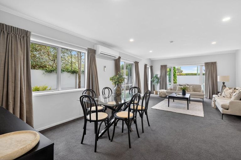 Photo of property in 217 Edgeware Road, Edgeware, Christchurch, 8013