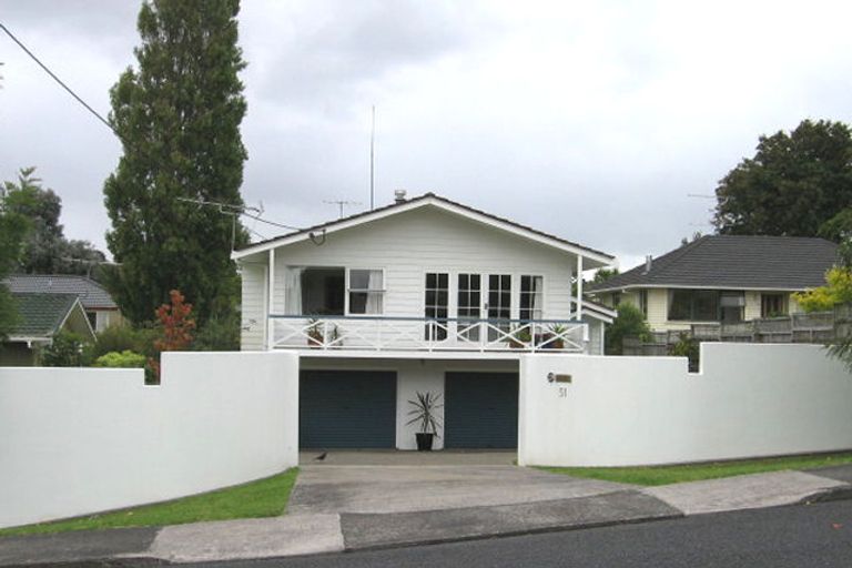 Photo of property in 51 Gordon Avenue, Forrest Hill, Auckland, 0620