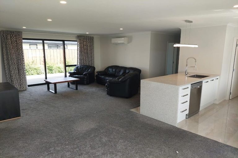 Photo of property in 57 Moreton Green, Rolleston, 7615