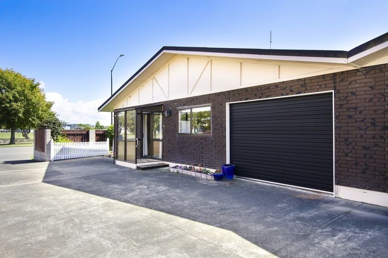 Photo of property in 1/279 Taradale Road, Pirimai, Napier, 4112