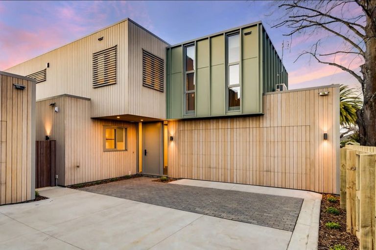 Photo of property in 169 Bowenvale Avenue, Cashmere, Christchurch, 8022