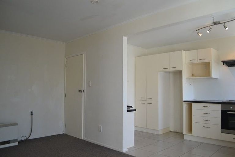 Photo of property in 2 Saville Row, Johnsonville, Wellington, 6037