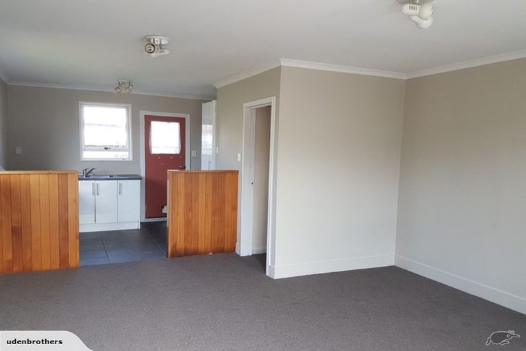 Photo of property in 2/58 Inwoods Road, Parklands, Christchurch, 8083
