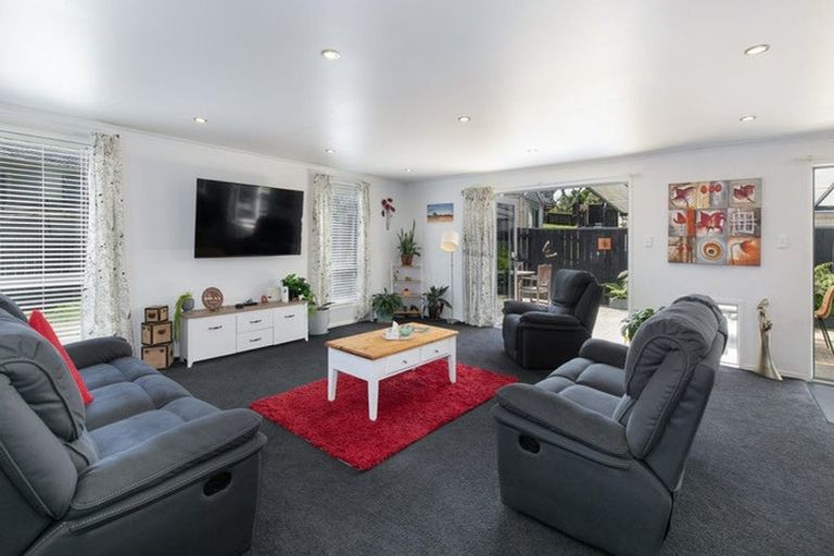 Photo of property in 16 Gavin Place, Huntly, 3700