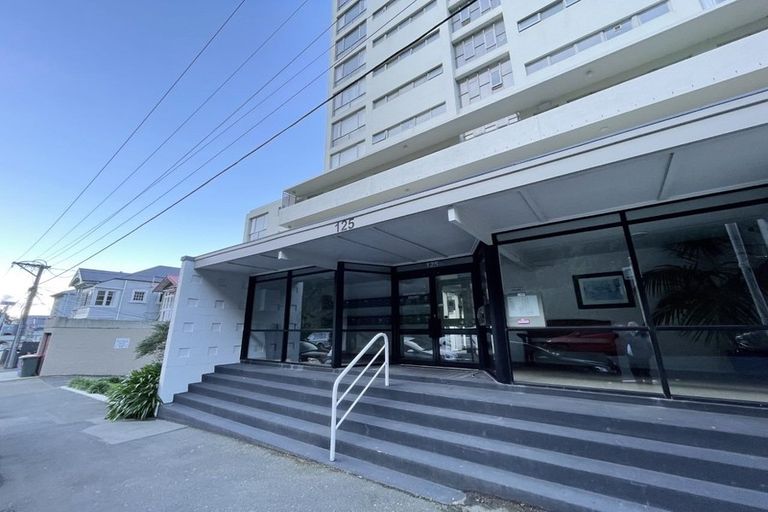 Photo of property in 31/125 Grant Road, Thorndon, Wellington, 6011