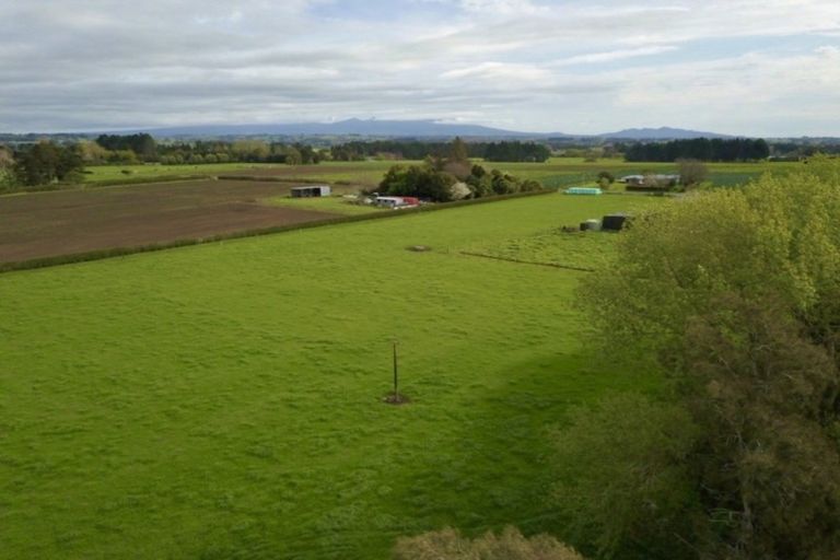 Photo of property in 275/267 Waitara Road, Brixton, Waitara, 4382