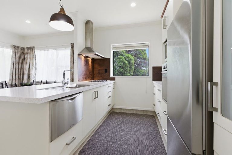 Photo of property in 32 Vale Street, Otumoetai, Tauranga, 3110