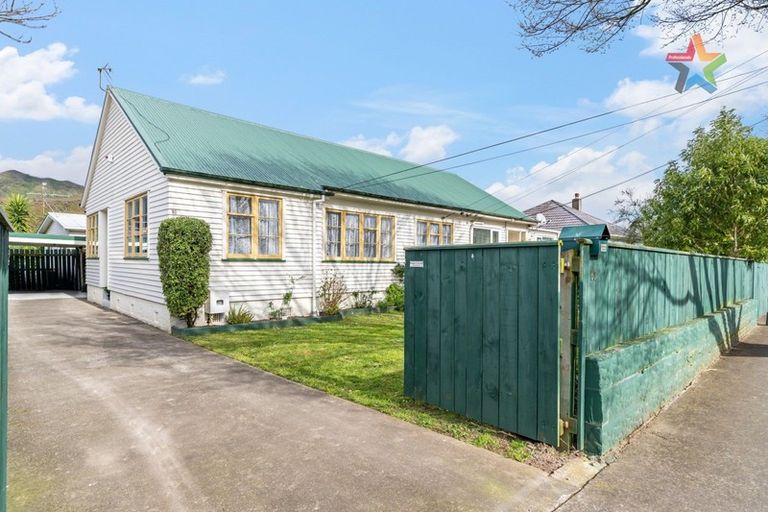 Photo of property in 80 Naenae Road, Naenae, Lower Hutt, 5011