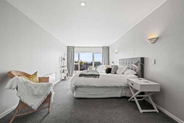 Photo of property in 21 Muritai Terrace, Mount Pleasant, Christchurch, 8081