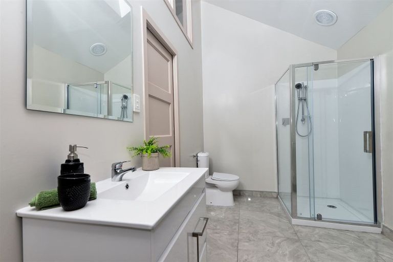 Photo of property in 217 Fox Street, Hamilton East, Hamilton, 3216