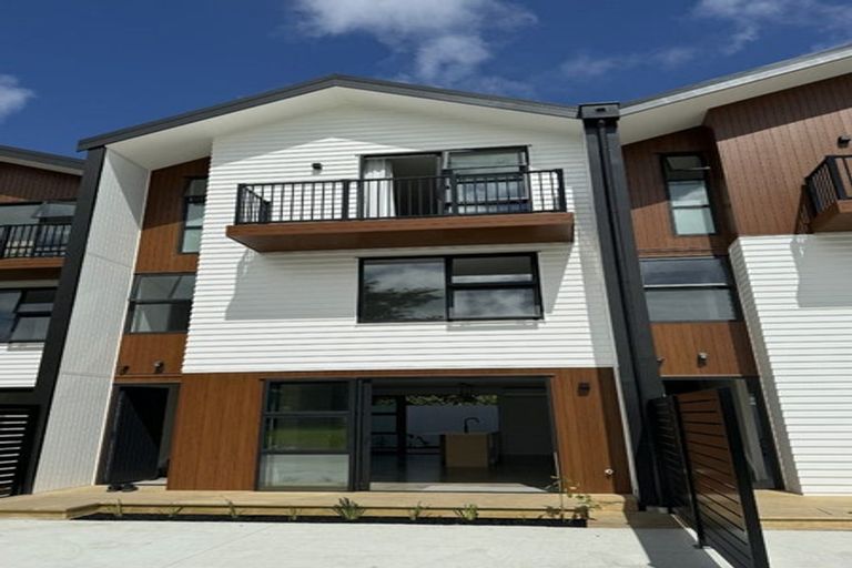 Photo of property in 26d Brennan Avenue, Te Atatu Peninsula, Auckland, 0610