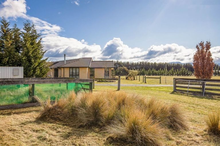 Photo of property in 69 Leslies Road, Cust, Rangiora, 7471