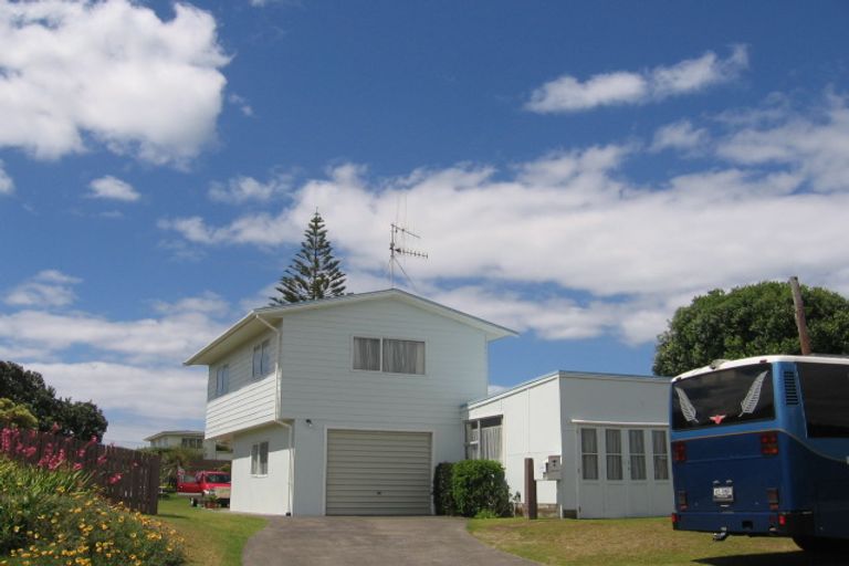 Photo of property in 7 Hillview Road, Waihi Beach, 3611