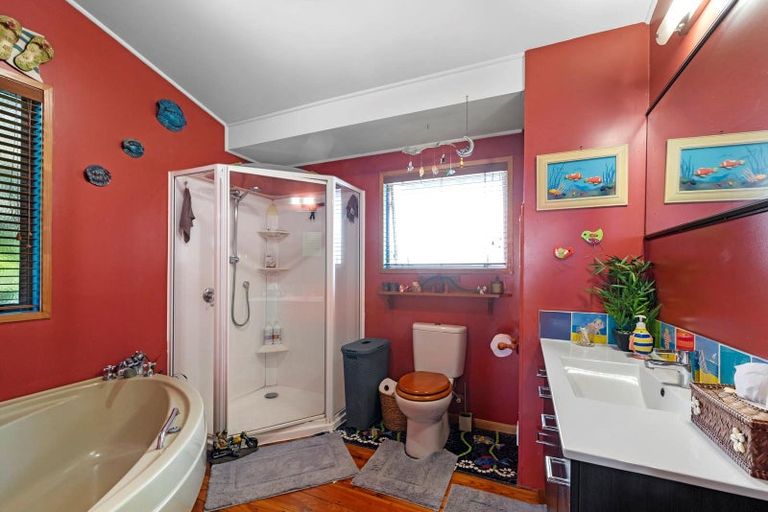 Photo of property in 159 Pukehina Parade, Pukehina, Te Puke, 3189