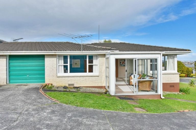 Photo of property in 1/9 Landop Terrace, Howick, Auckland, 2014