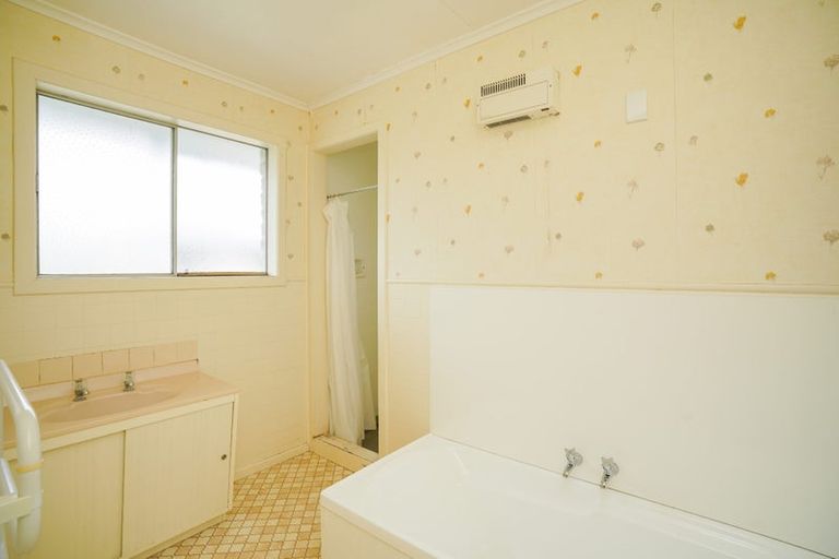 Photo of property in 33b Queen Street, Otautau, 9610