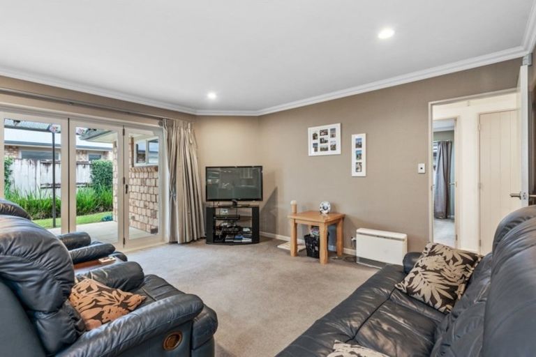 Photo of property in 6 Cranmore Avenue, Huntington, Hamilton, 3210