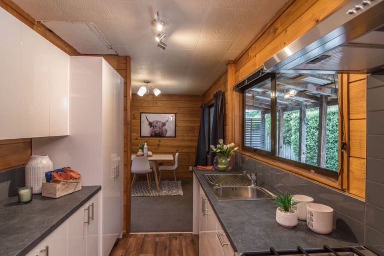 Photo of property in 4 Poneke Drive, Waikanae, 5036