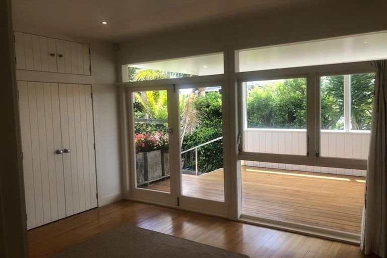 Photo of property in 46a Hinemoa Street, Birkenhead, Auckland, 0626