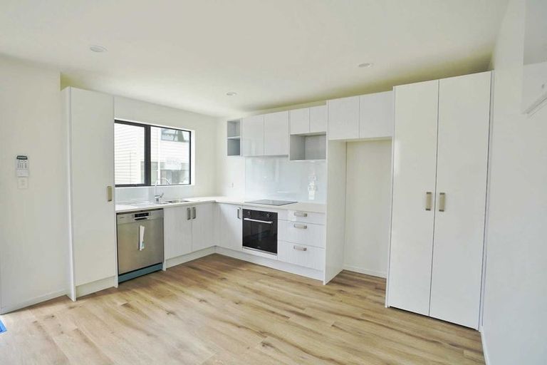 Photo of property in 6 Matukutureia Lane, Manurewa, Auckland, 2102