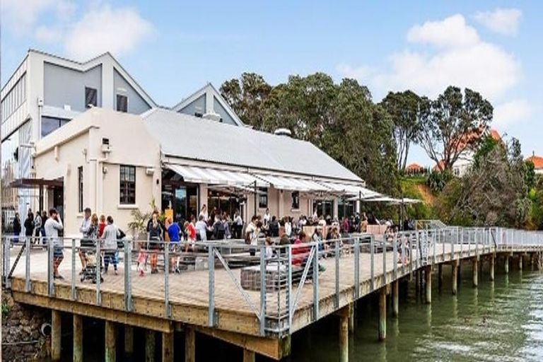 Photo of property in 30 Pukeko Road, Hobsonville, Auckland, 0616