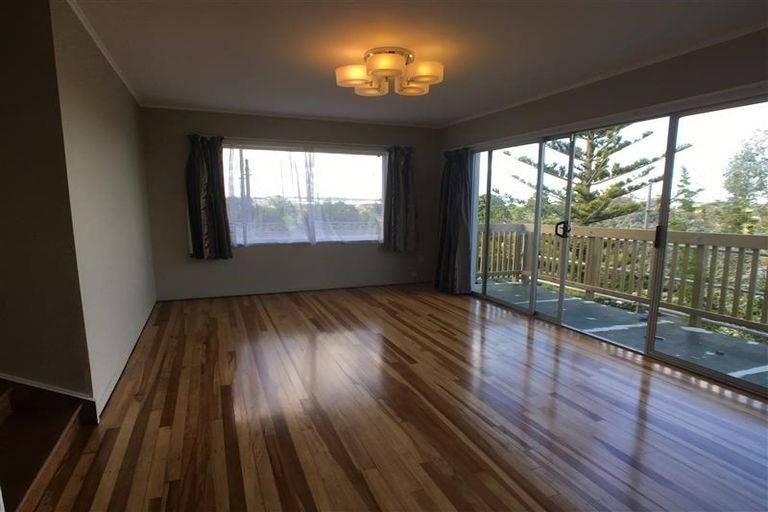 Photo of property in 150 Ti Rakau Drive, Pakuranga, Auckland, 2010