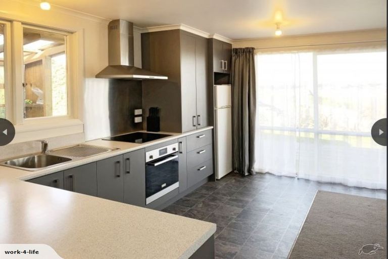 Photo of property in 15 Stamford Street, Balclutha, 9230