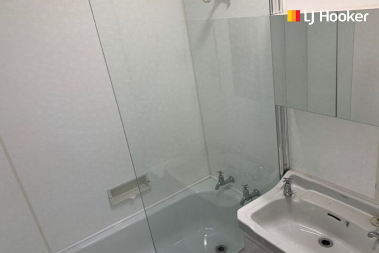 Photo of property in 2/32 Sheen Street, Roslyn, Dunedin, 9010