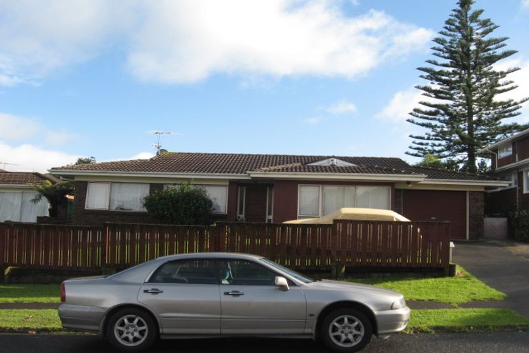 Photo of property in 9 Archmillen Avenue, Pakuranga Heights, Auckland, 2010