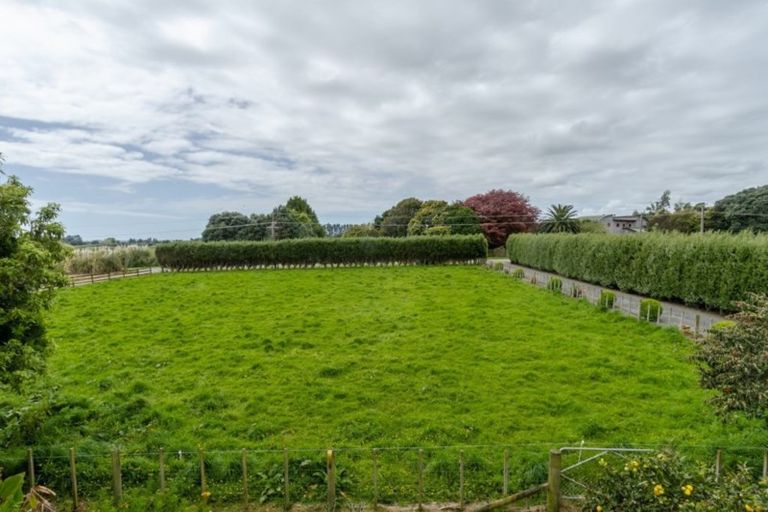 Photo of property in 46 North Manakau Road, Manakau, Levin, 5573