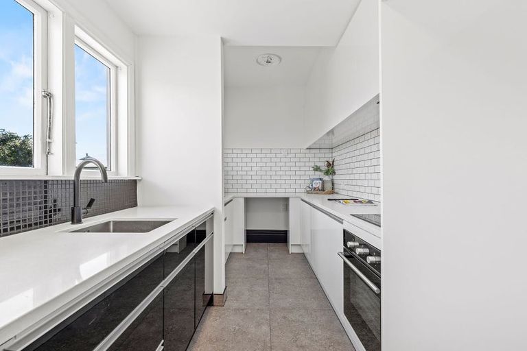 Photo of property in 30 Newcastle Street, Phillipstown, Christchurch, 8011