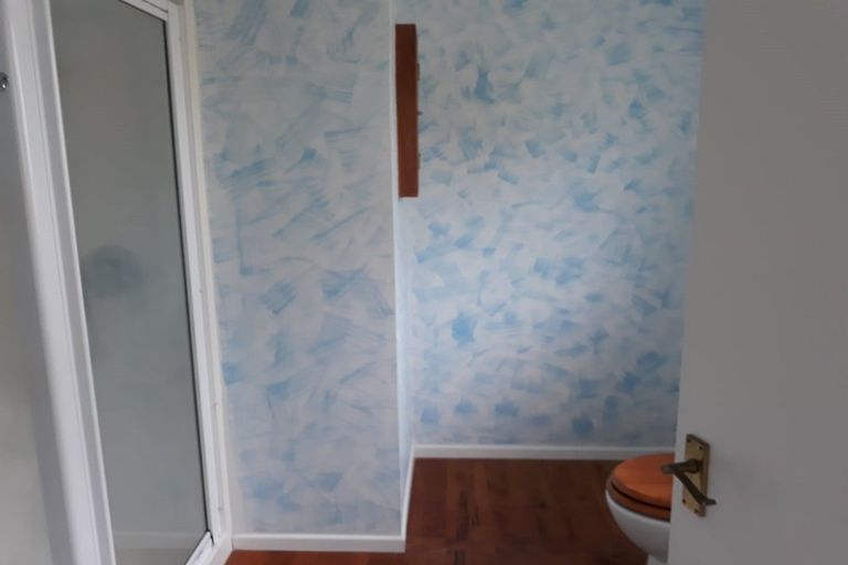 Photo of property in 1/20 Philson Terrace, Browns Bay, Auckland, 0630